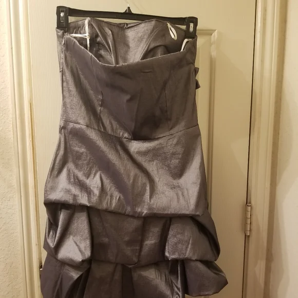 Women's clothes - Picture 5 of 16